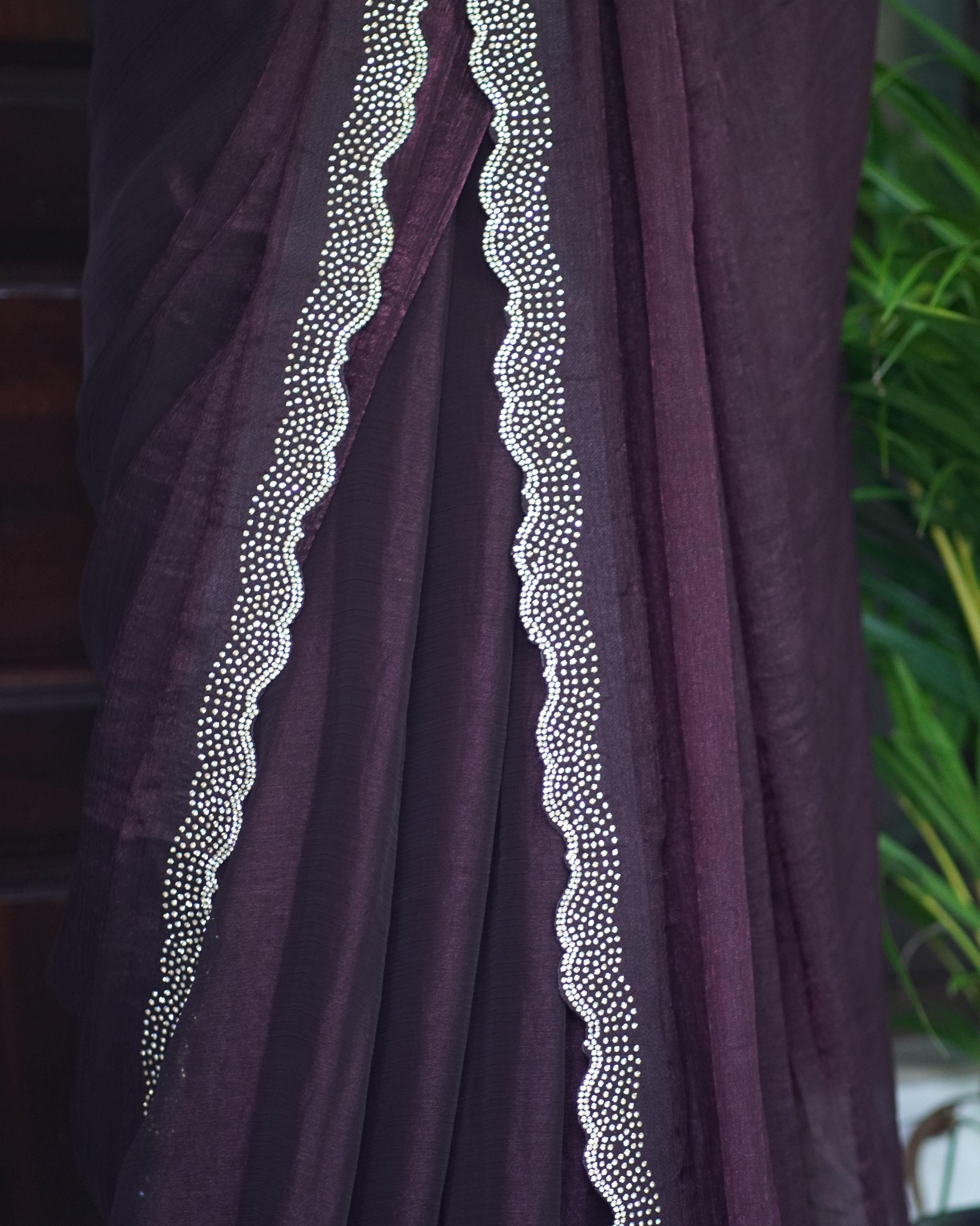 Crushed Georgette Saree With Stones on the Border -0018