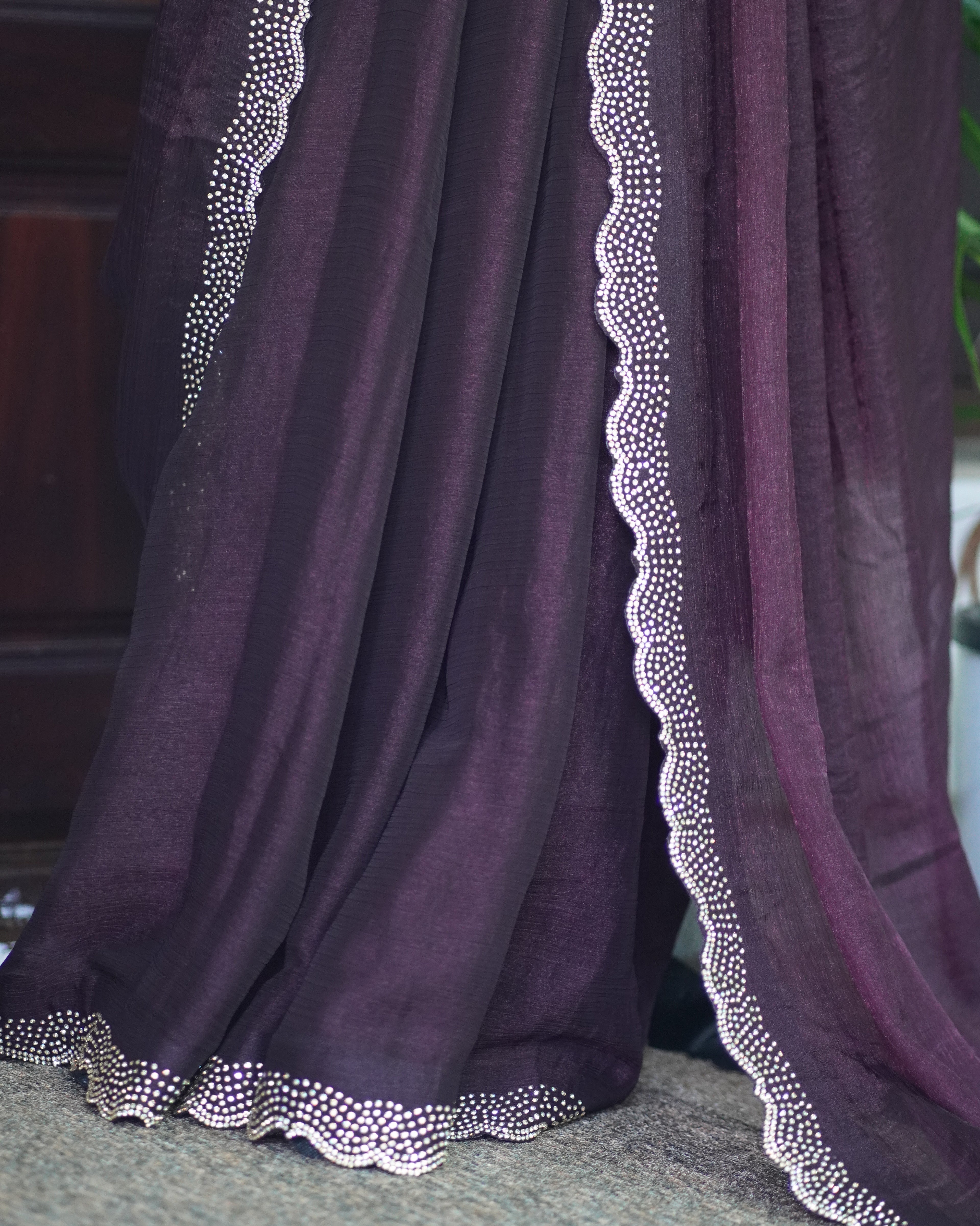 Crushed Georgette Saree With Stones on the Border -0018