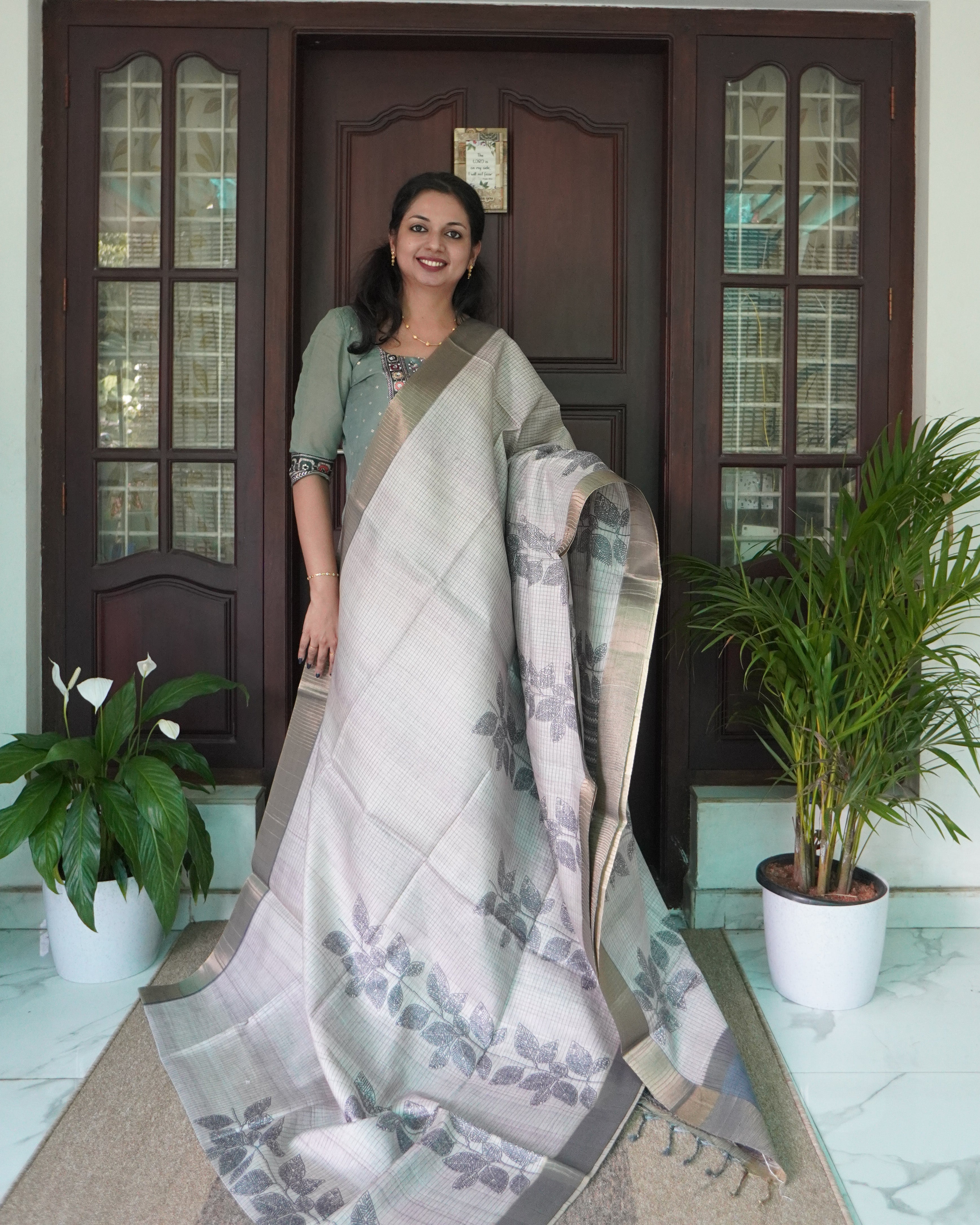 Semi Silk Saree with Floral Design and Check Pattern Weaving -0002
