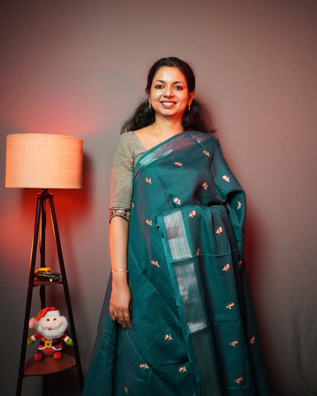 Linen Saree with Embroidery Work -0001