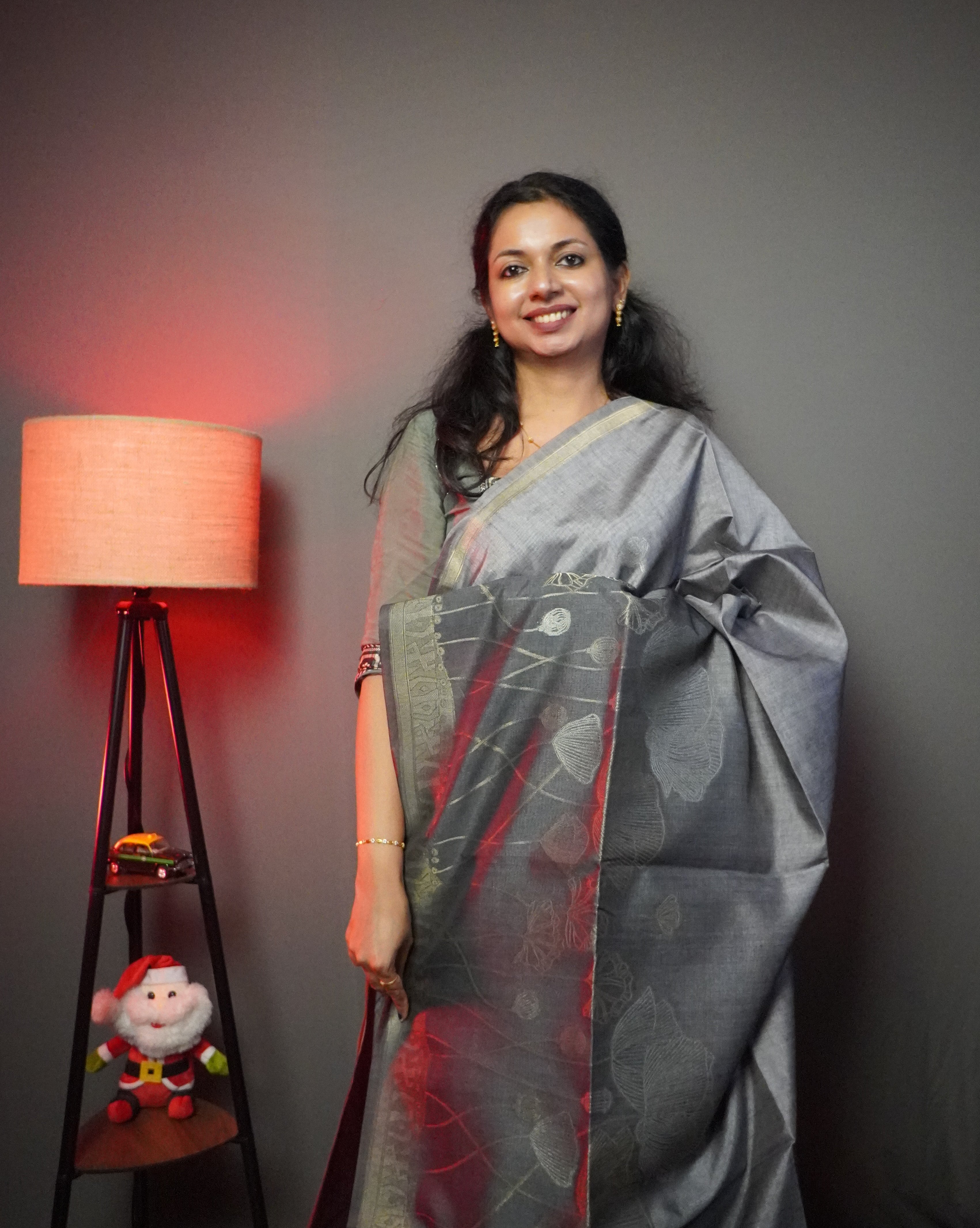 Semi Tussar Saree with Flower Motif -0006