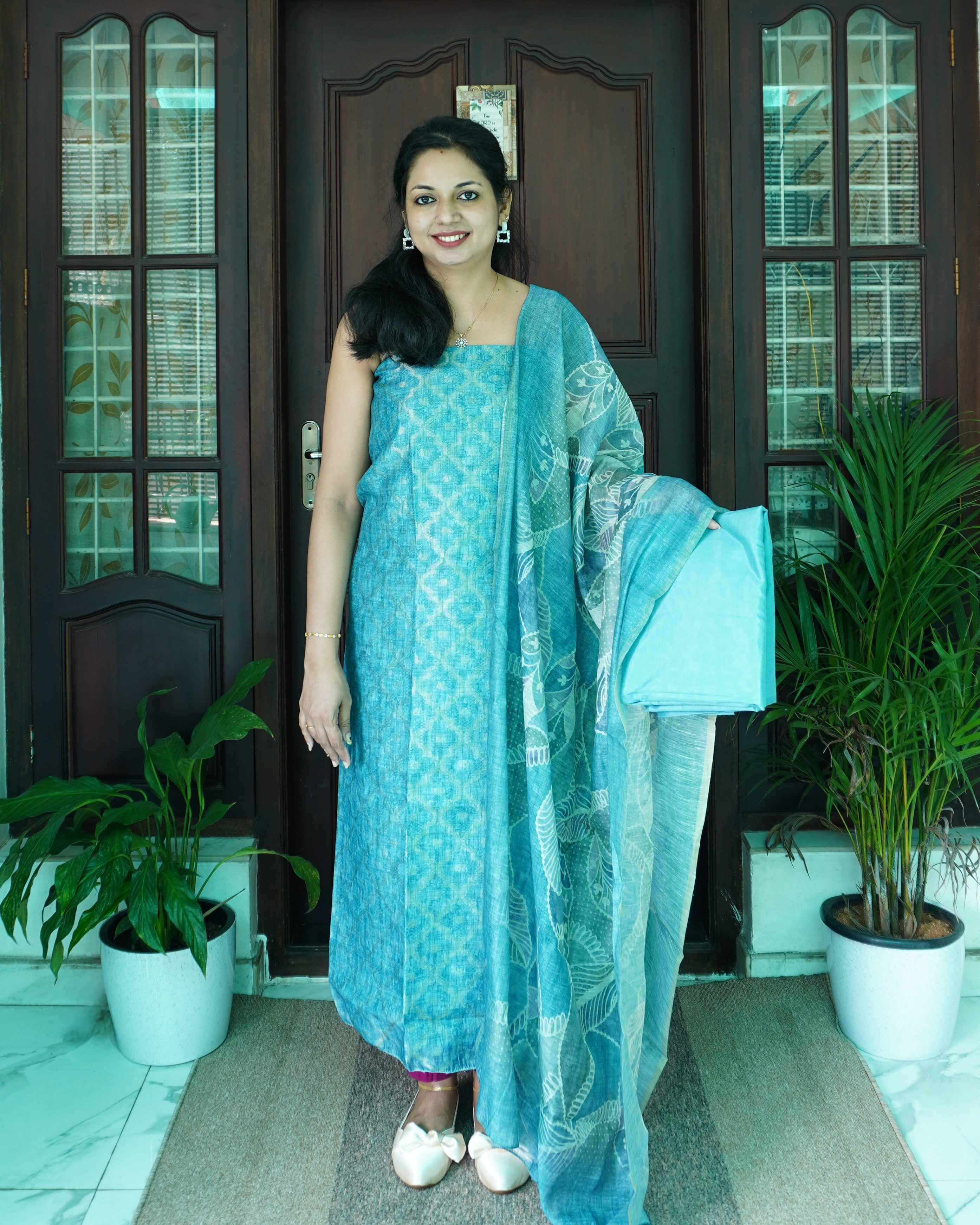 Tissue Unstitched Salwar Set with Banarasi Weaving-0051